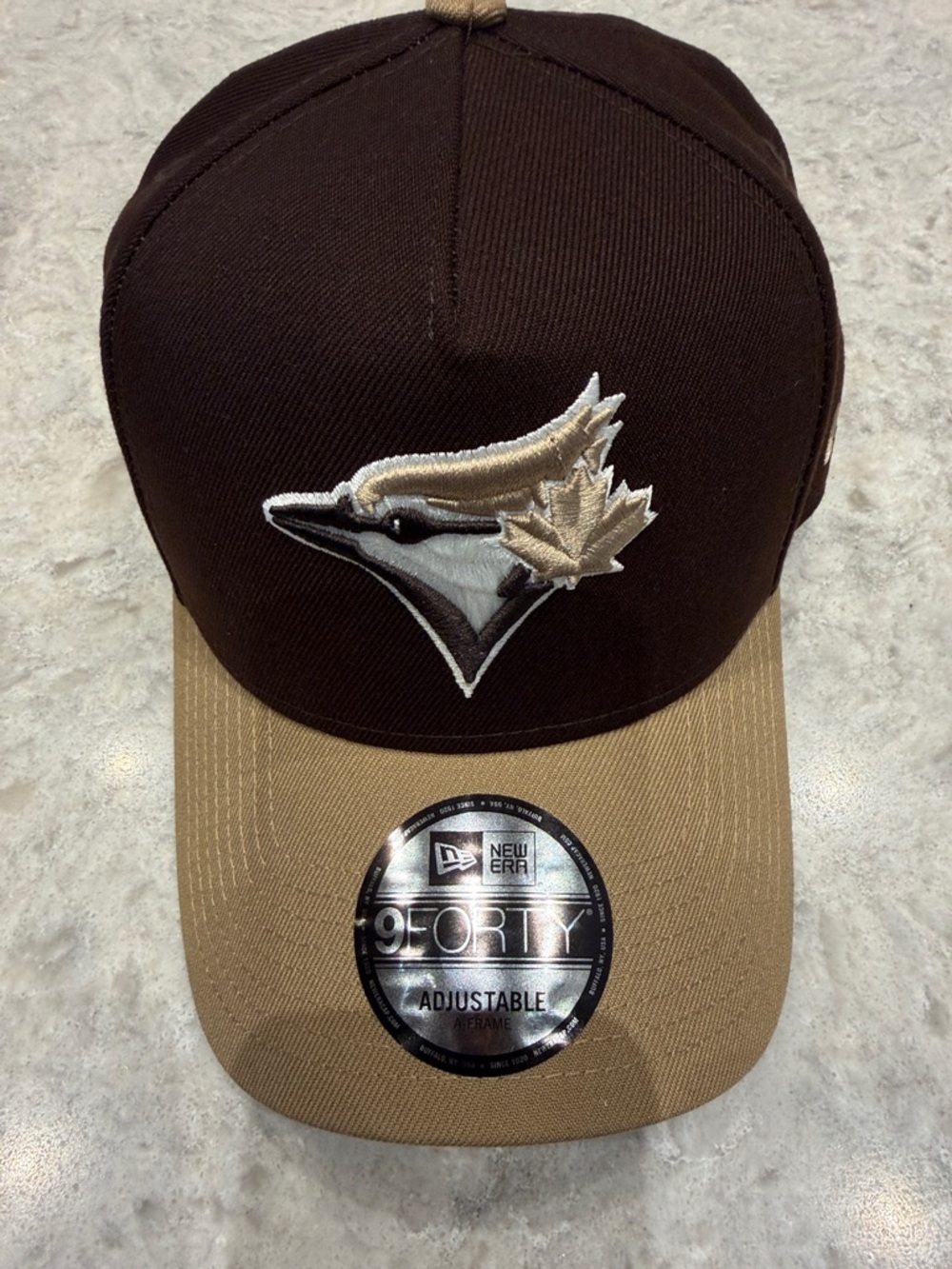 ✨Host pick✨New Era 9FORTY Brown and Tan Baseball Cap with Embroidered Logo